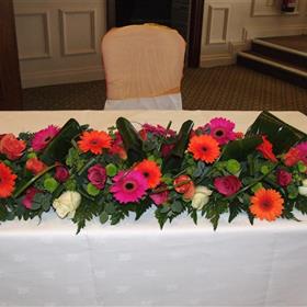 fwthumbvibrant top table.jpg